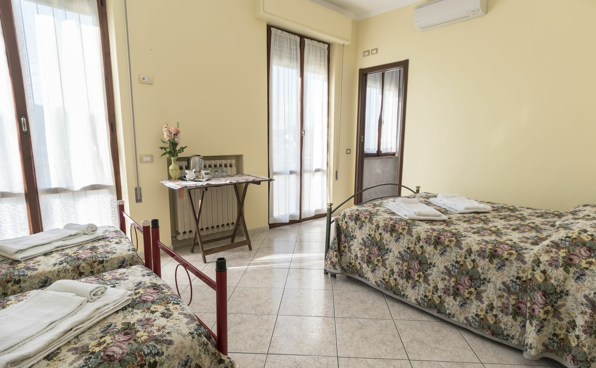 Camere Mariella Assisi Eksteriør billede